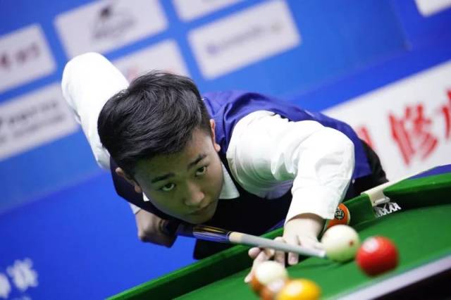 瓦拉内：现在的足球比赛太多了；未来可能会回皇马任职