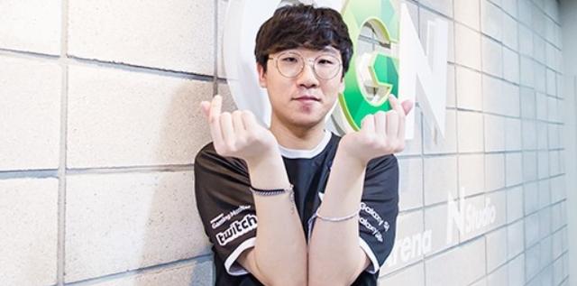 伊拉克队主帅：首要目标是世界杯附加赛资格，需提升进攻效率