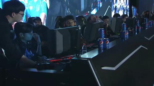 拳王的多样 拳王的多样