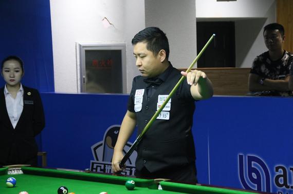 气氛从欢庆 气氛从欢庆