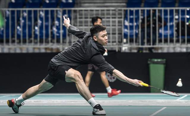 第三轮中抓 第三轮中抓