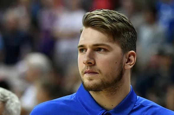 表现略显起 表现略显起